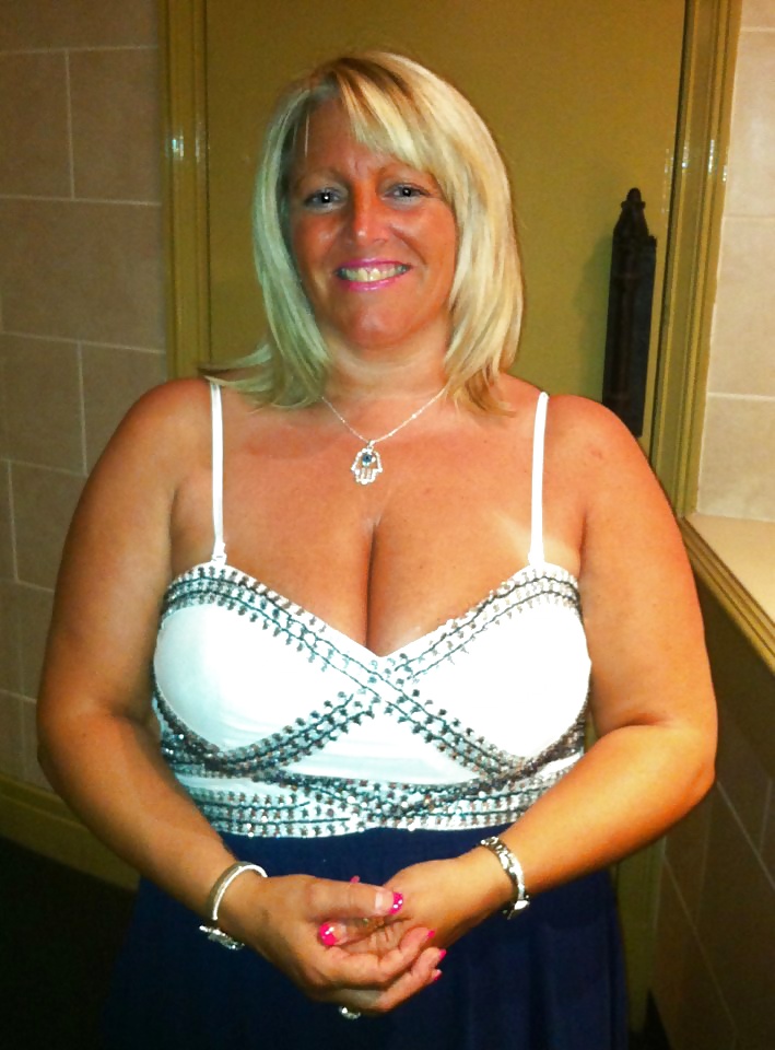 ベンズガール
 #19316638