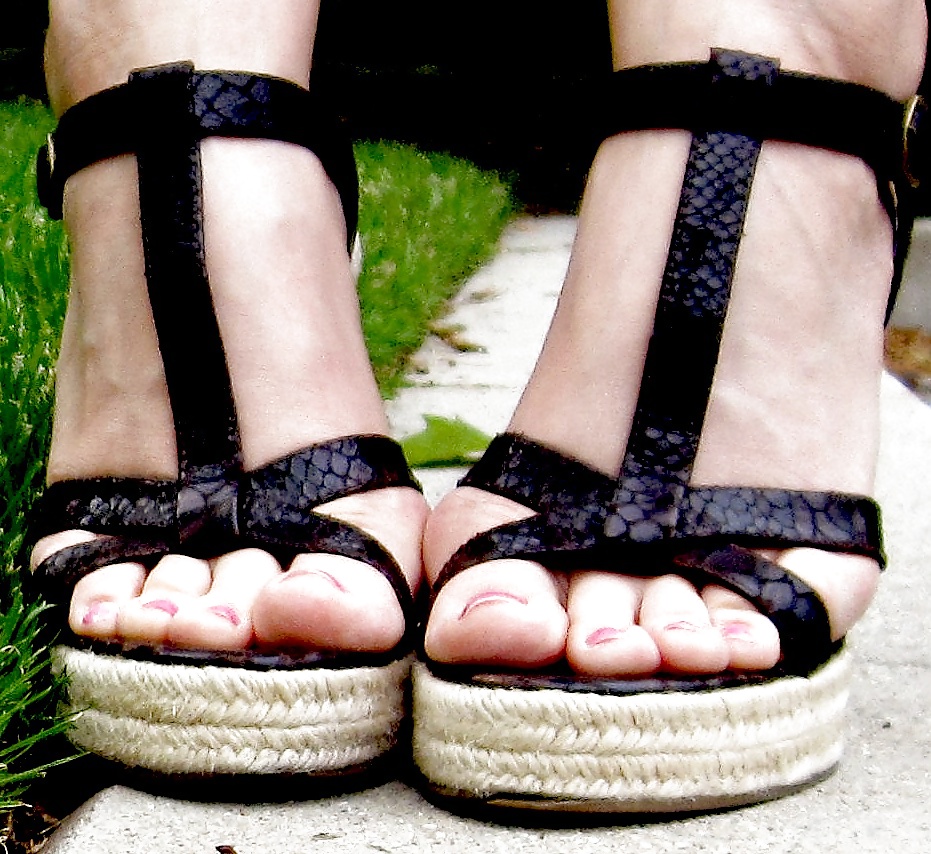 Celebrity feet and random footjobs #6740711