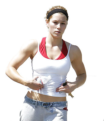 Jessica Biel: Musclar Mit Sehr Engen Arschbacken #14374735