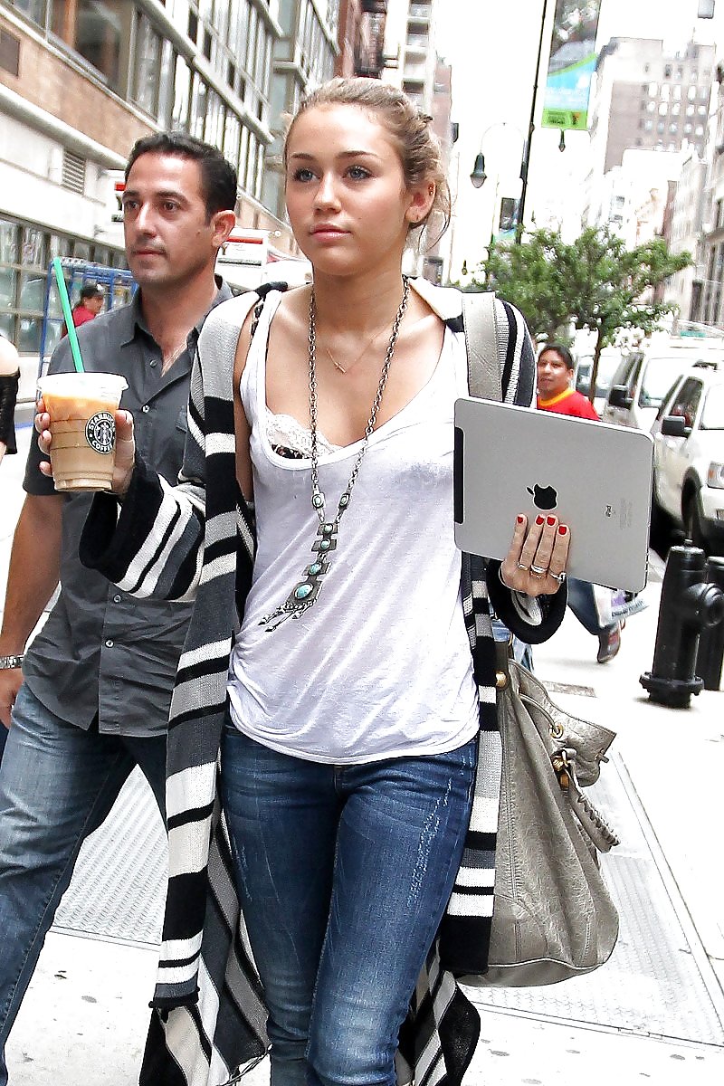 Miley Cyrus 5 #2156620