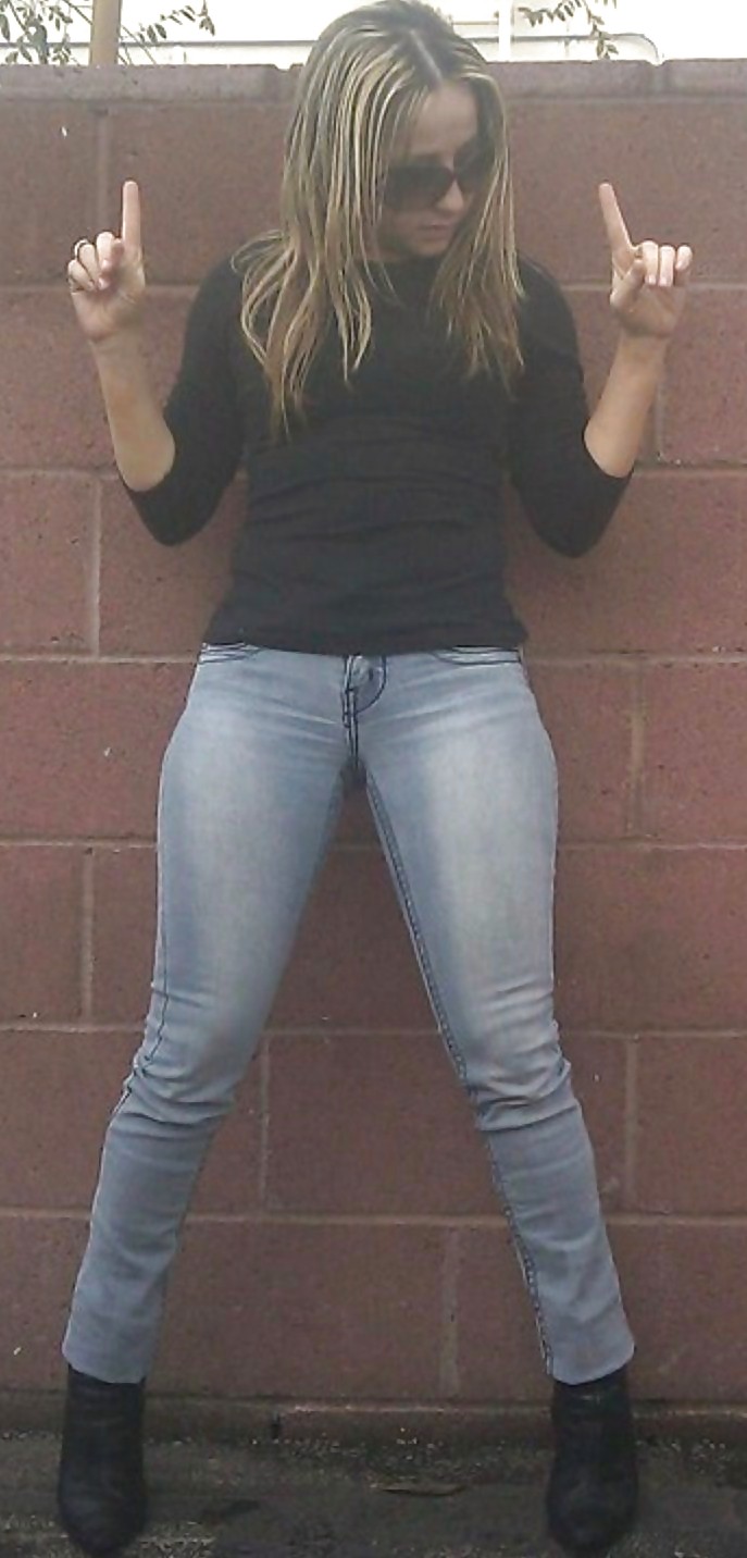 Queens in denims LXXXVI - Hand- and Blowjobs #9881915