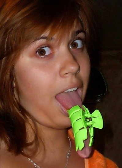 Chicks With Freakishly Long Tongues 5 #12409433