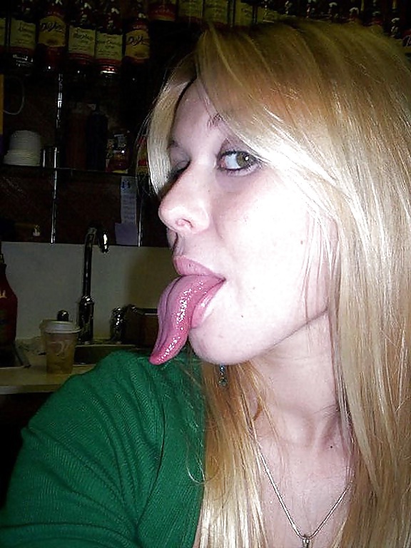 Chicks With Freakishly Long Tongues 5 #12409469