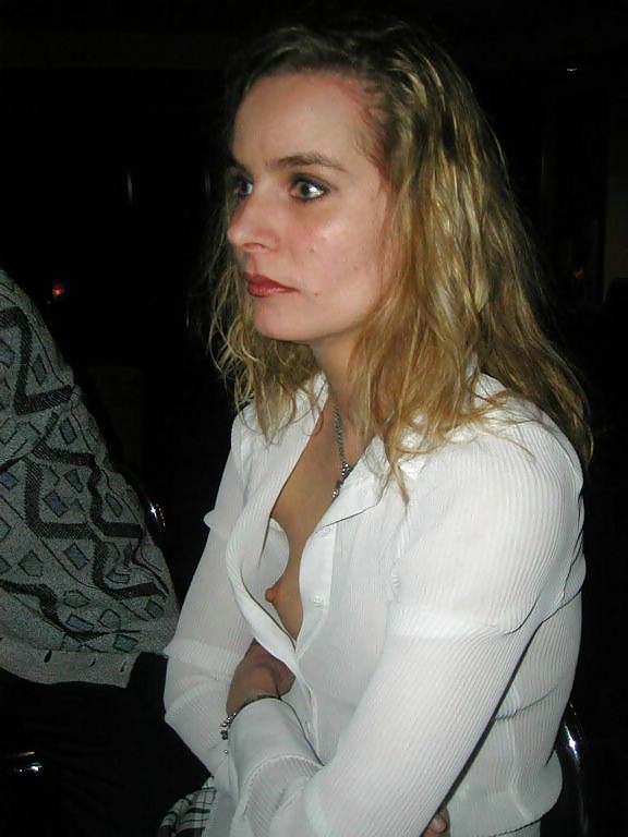 Che boluda se te escapa una teta