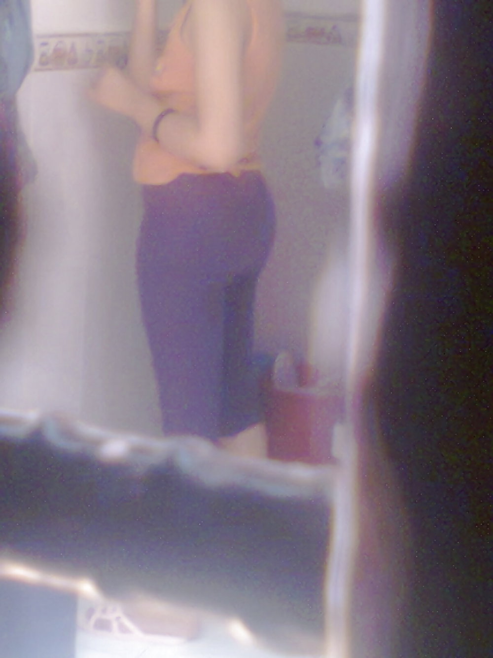 Fouzia #8673928