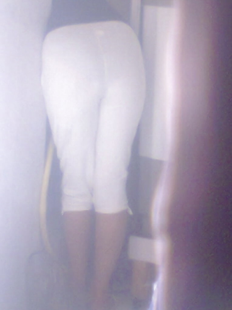 Fouzia #8673937