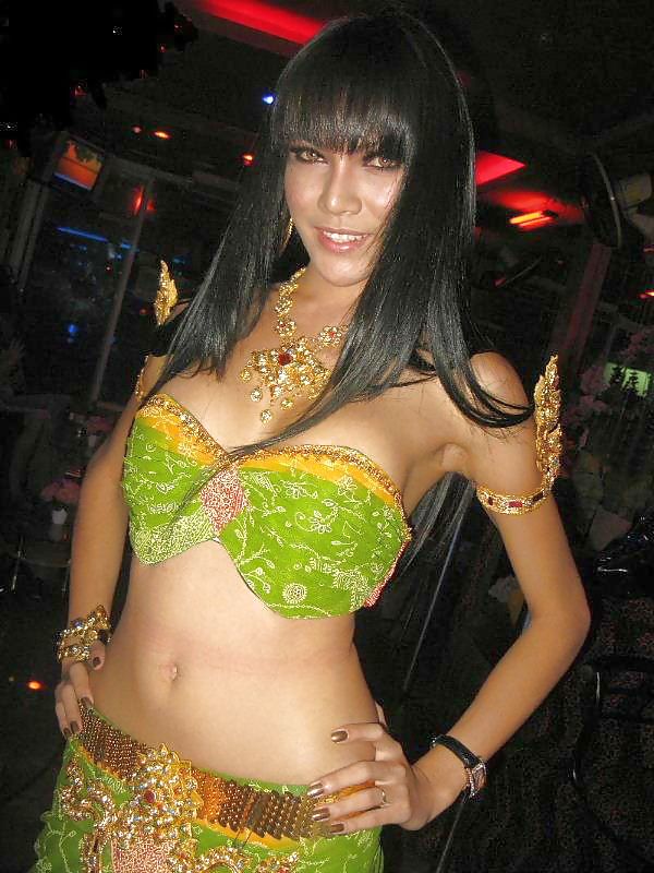 Ladyboy Biene Von Pattaya #22852200