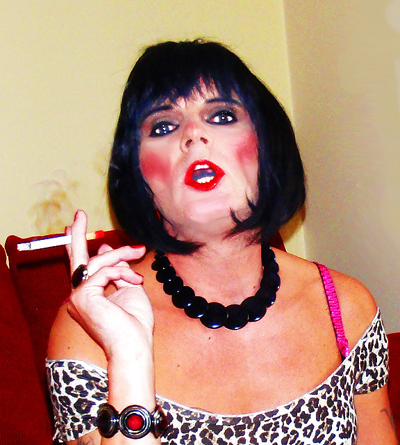 Fumeurs Sissy Salope Donna Dee #4946962