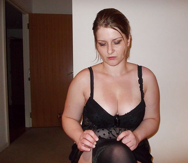 British Whore - Natasha, 22, Leeds #14095063