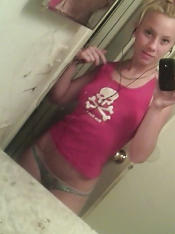 JAMIE - MY PINK TOP WITH SKULL and CROSSBONES #13889646