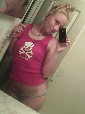JAMIE - MY PINK TOP WITH SKULL and CROSSBONES #13889678