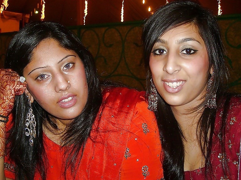 Desi Girls 2 #1763904