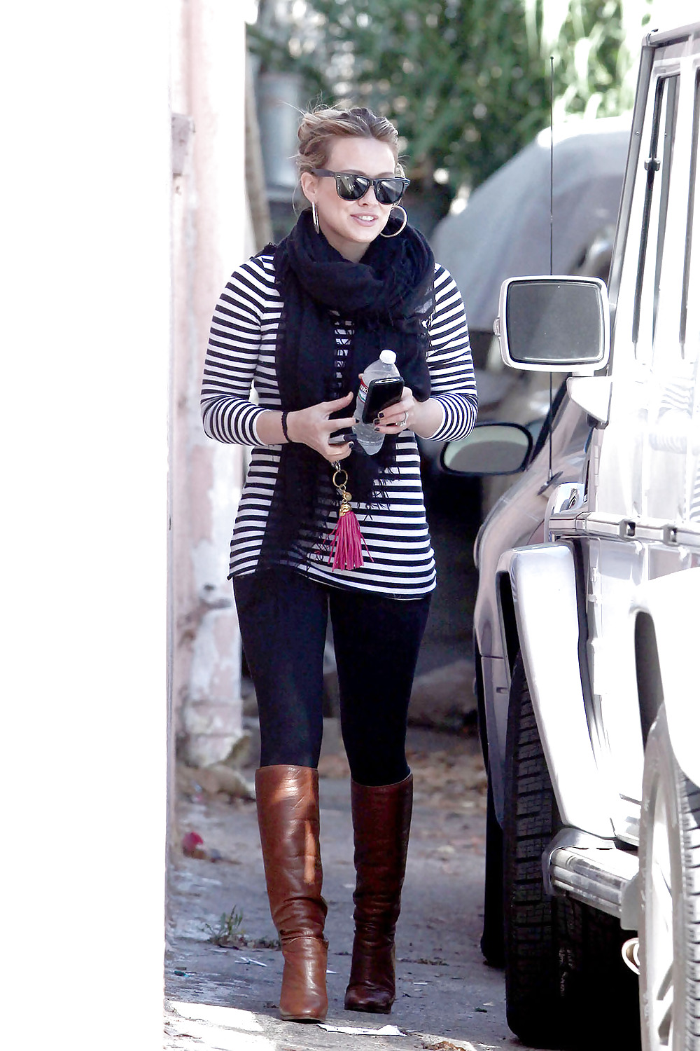 Hilary duff va a pilates en toluca lake assboots shots
 #5871167