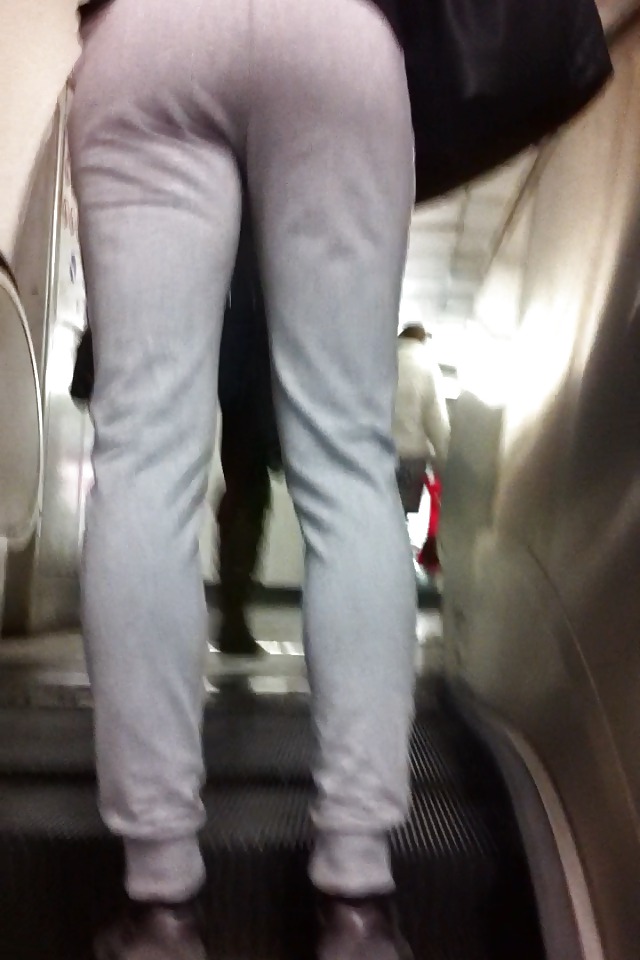 BEST ASSES IN SUBWAY 3 (comment please) #16915847