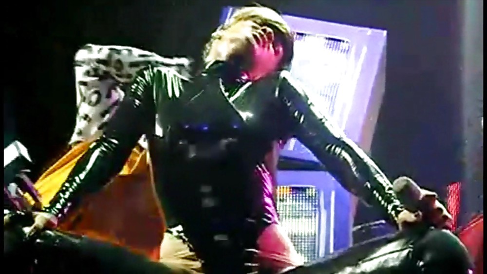 Rihanna's Pussy Concerts Pics #4212876