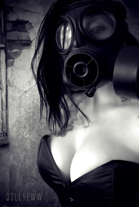 Gas-Mask 3! #10694616