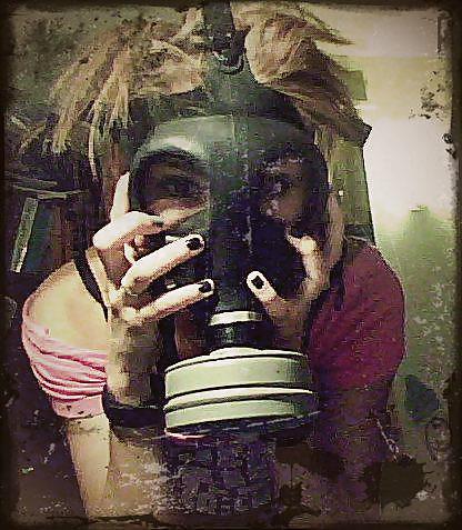 Gas-Mask 3! #10694670