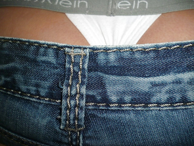 Más tangas y jeans
 #22623301