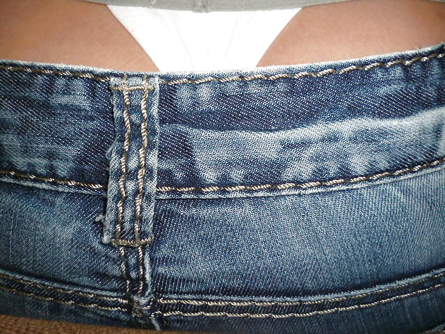 Más tangas y jeans
 #22623305