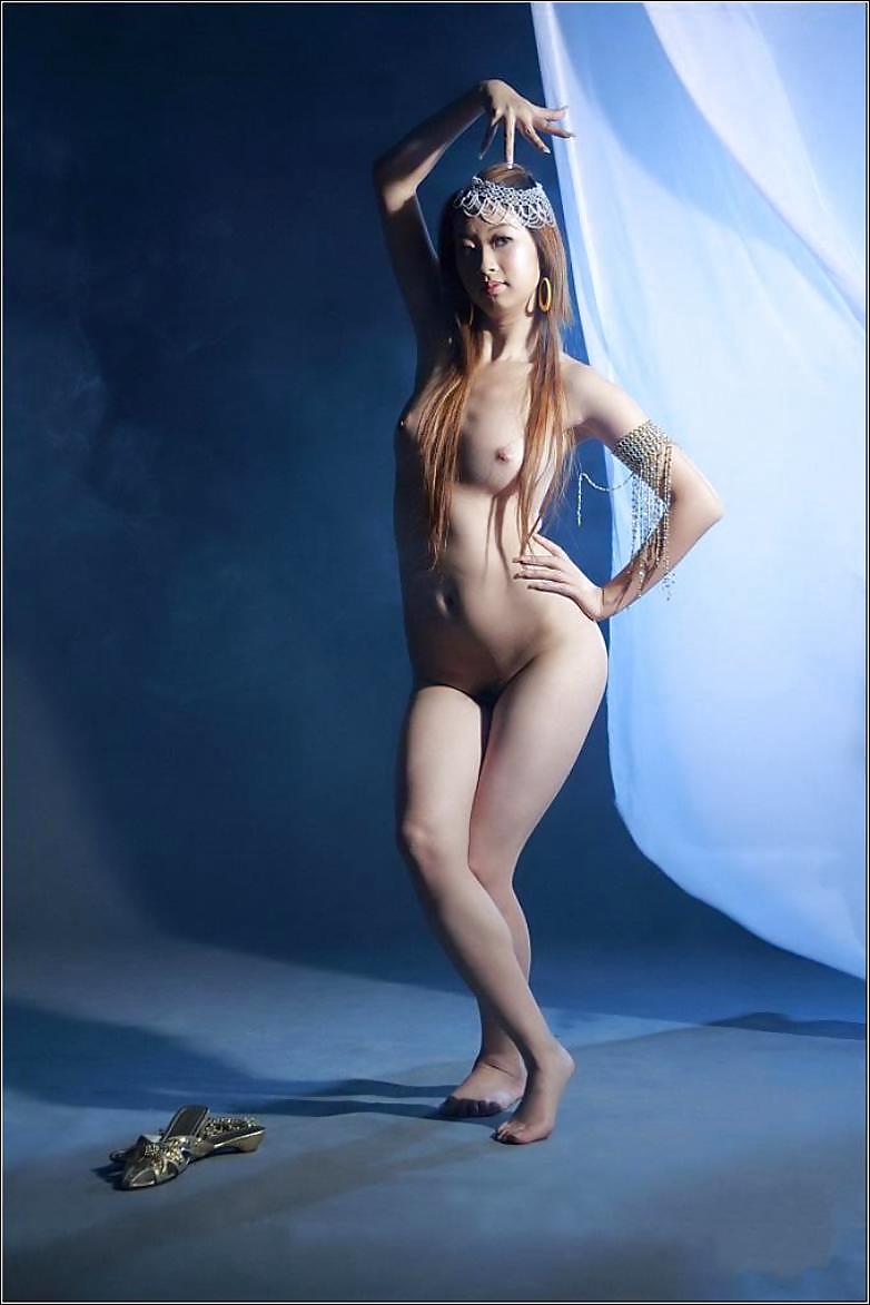 Chinese girl body art #505466