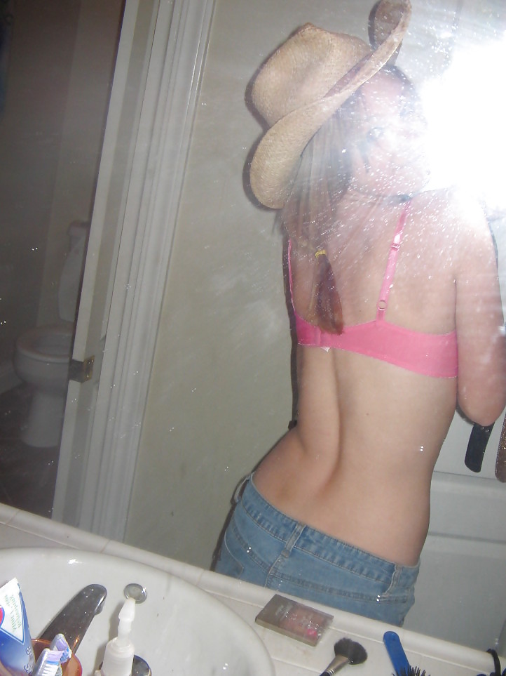 Selfshot hottie #2277336