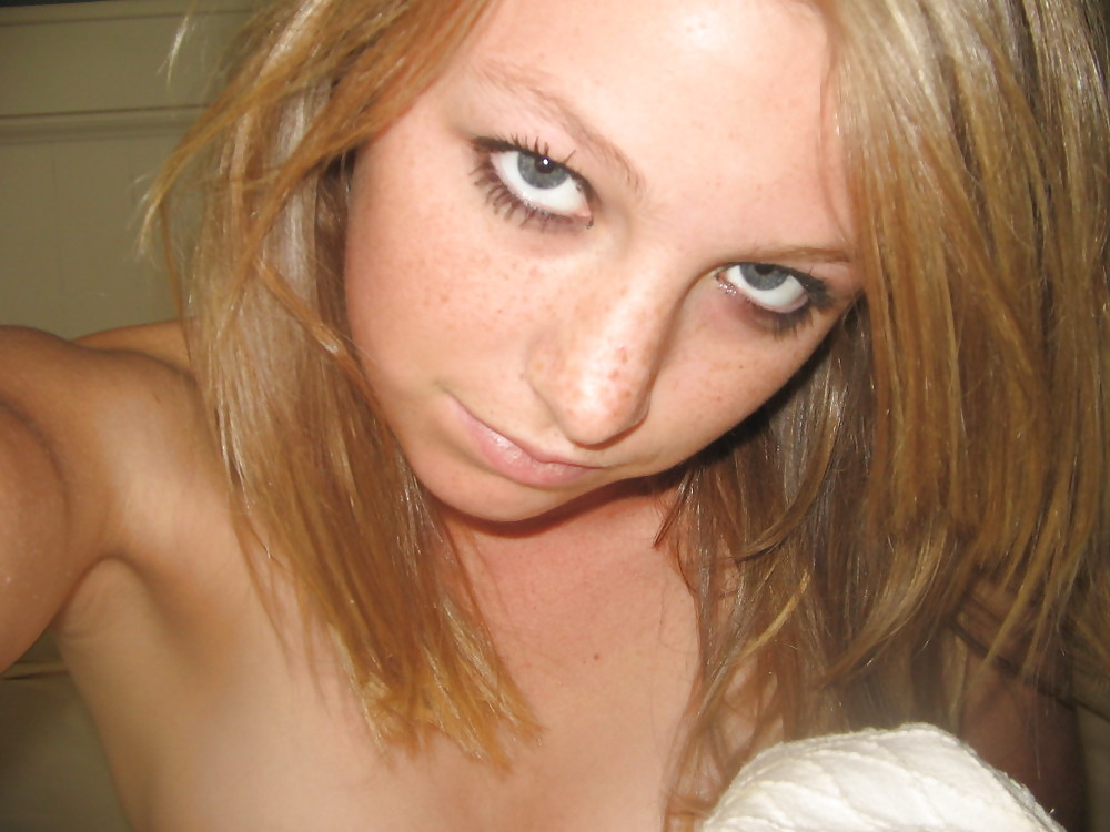 Selfshot hottie #2277461