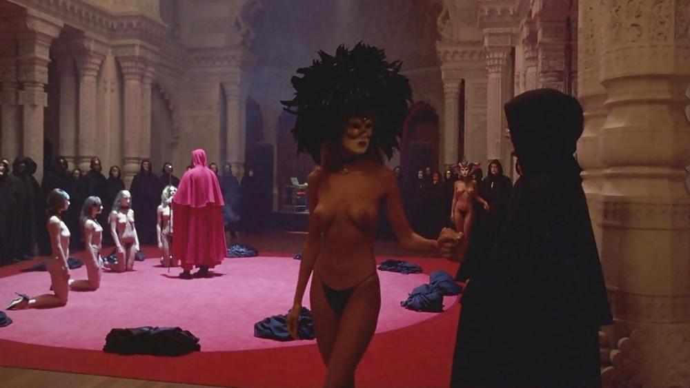 Eyes Wide Shut (1999) #15456485