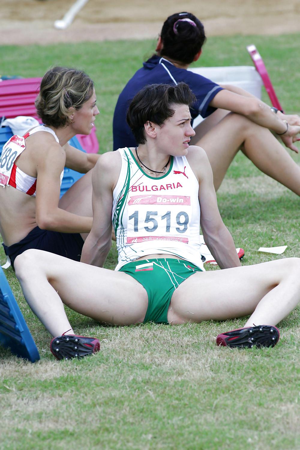 sports voyeur panty pics