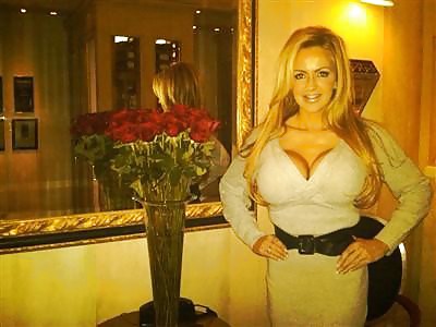 おっぱい
 #18258516