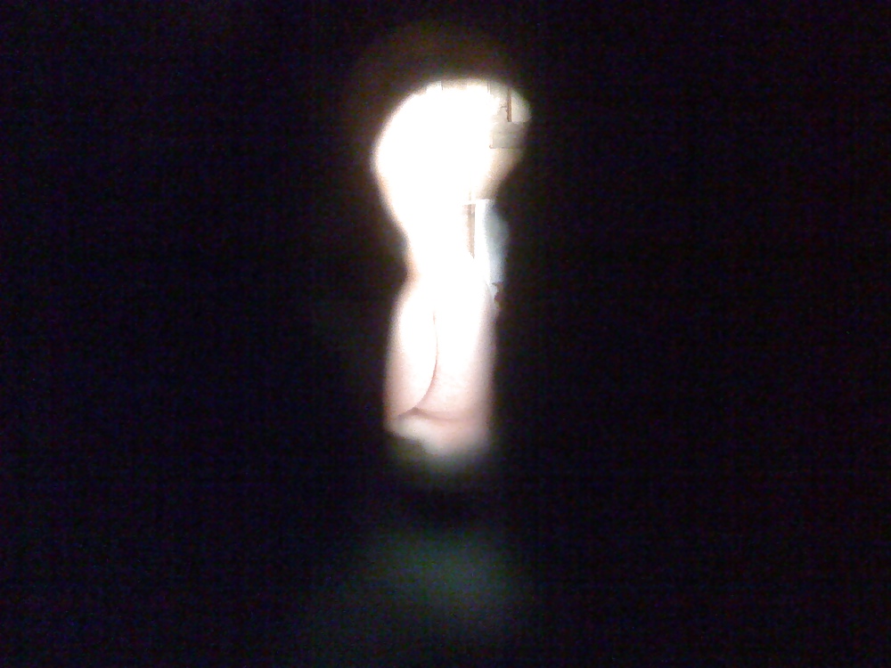 Horny Lavatory keyhole reveals hot arse