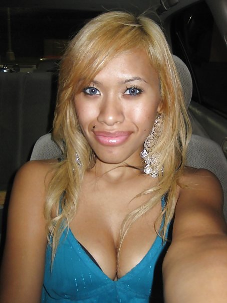 Grands Asians Boobed De Facebook (surtout Nn) #3369902