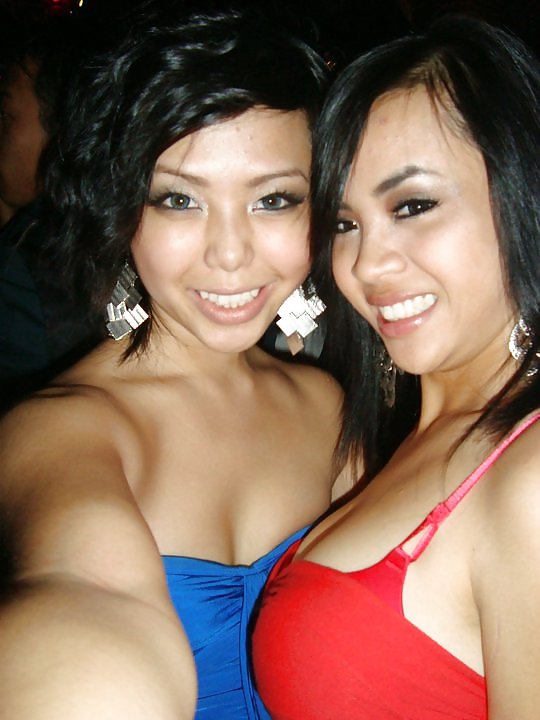 Grands Asians Boobed De Facebook (surtout Nn) #3370008