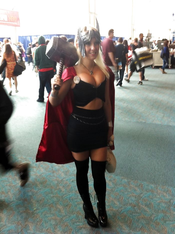 Girls of comic con #4814109