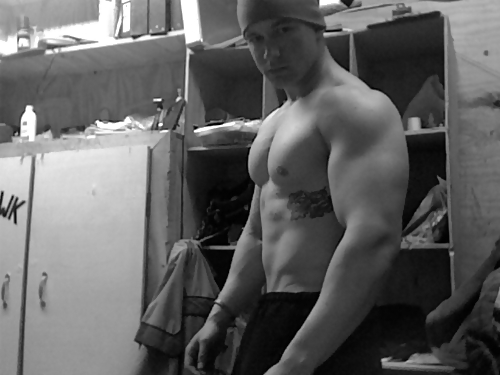 Todo mi bebé :)
 #20715983