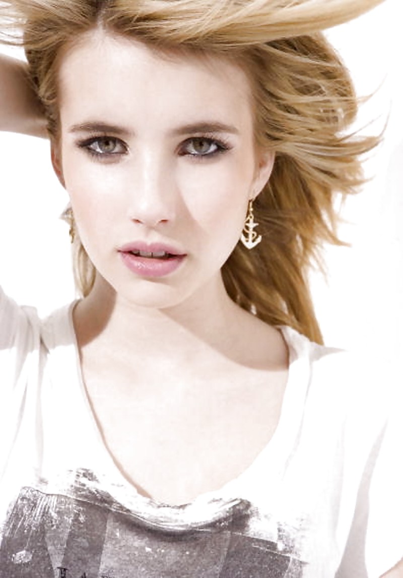 Celeb Cum Targets : Emma Roberts #15226389