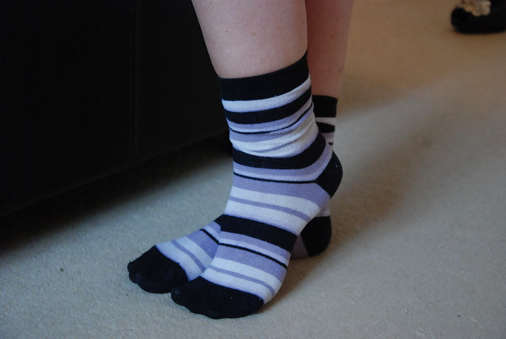 Dee sexy feet in socks awsome #7452580