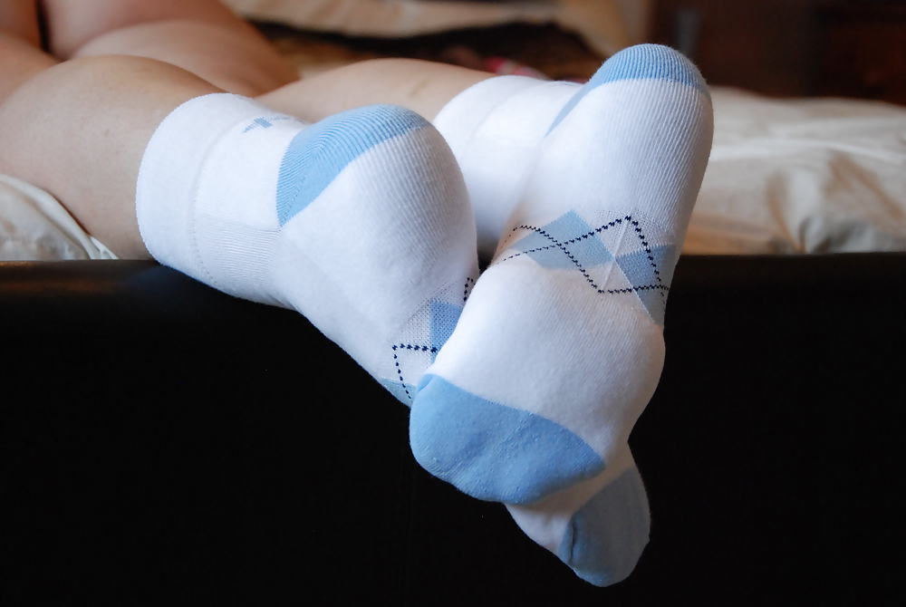 Dee sexy feet in socks awsome #7452597