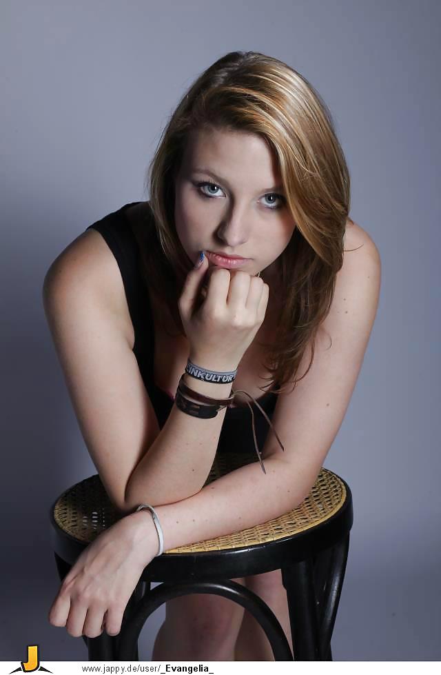 Wichsvorlagen - abrotzen iii
 #19549227