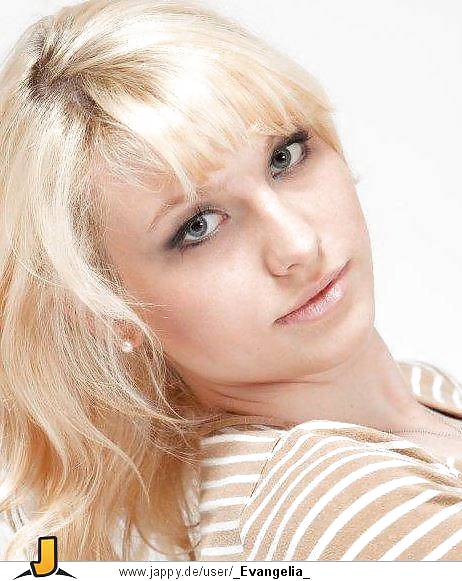 Wichsvorlagen - abrotzen iii
 #19549231