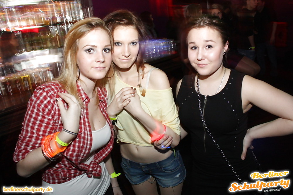 Wichsvorlagen - abrotzen iii
 #19549249