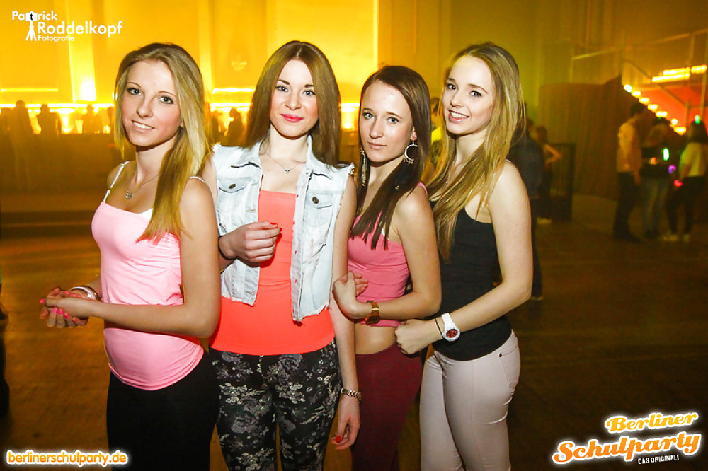 Wichsvorlagen - abrotzen iii
 #19549304