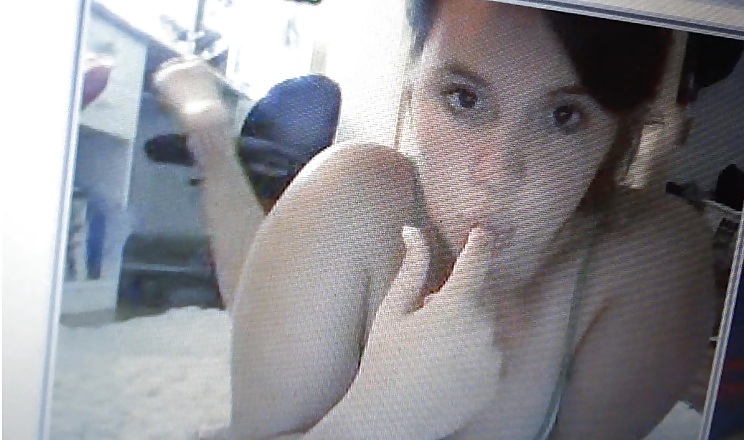 Masturbación por webcam adolescente
 #922228