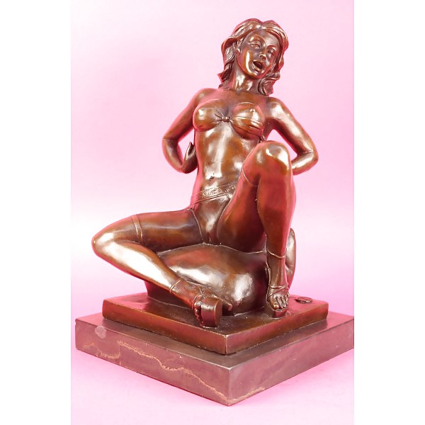 Art Deco Statuettes 2 - Female Bronzes #16361634