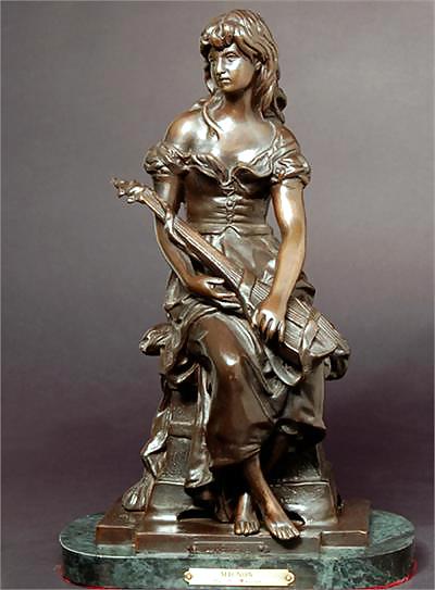 Art Deco Statuettes 2 - Female Bronzes #16361782