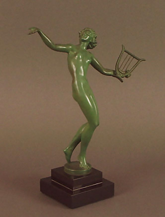 アール・デコの彫像2 - 女性のブロンズ像
 #16361844