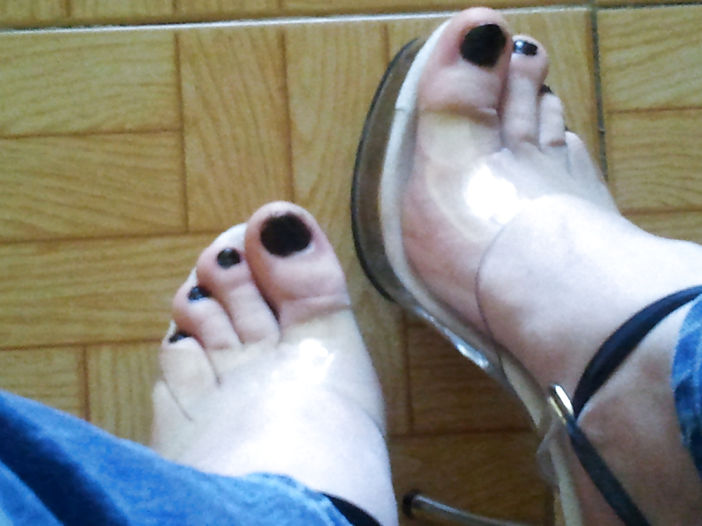 Mis pies #9549570