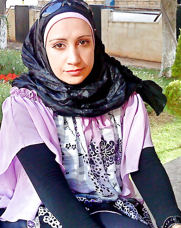 Hot sexy hijab arab girl mona #10555567
