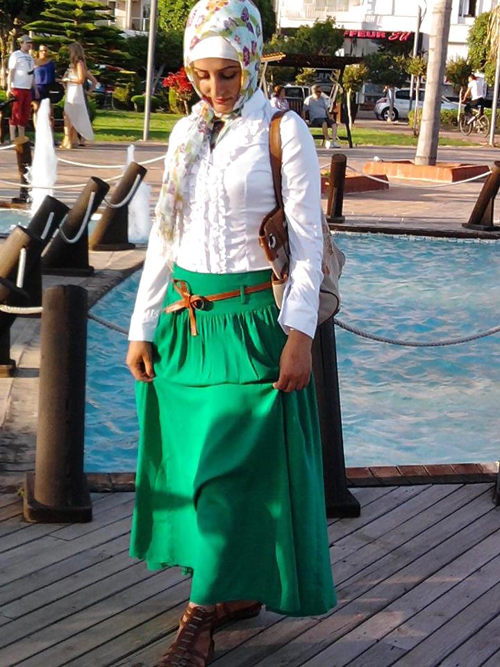 Türkisches Arabisches Hijab, Turban Tragenden Asiatisch Aus #18185538
