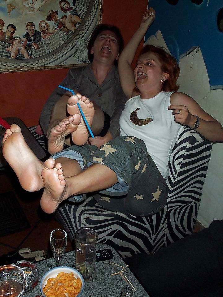 Turkish Or international candid foot fetish vip archive #4394557