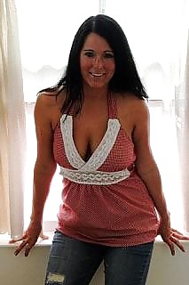 BustyTeenJean From SmutDates.com #10434041